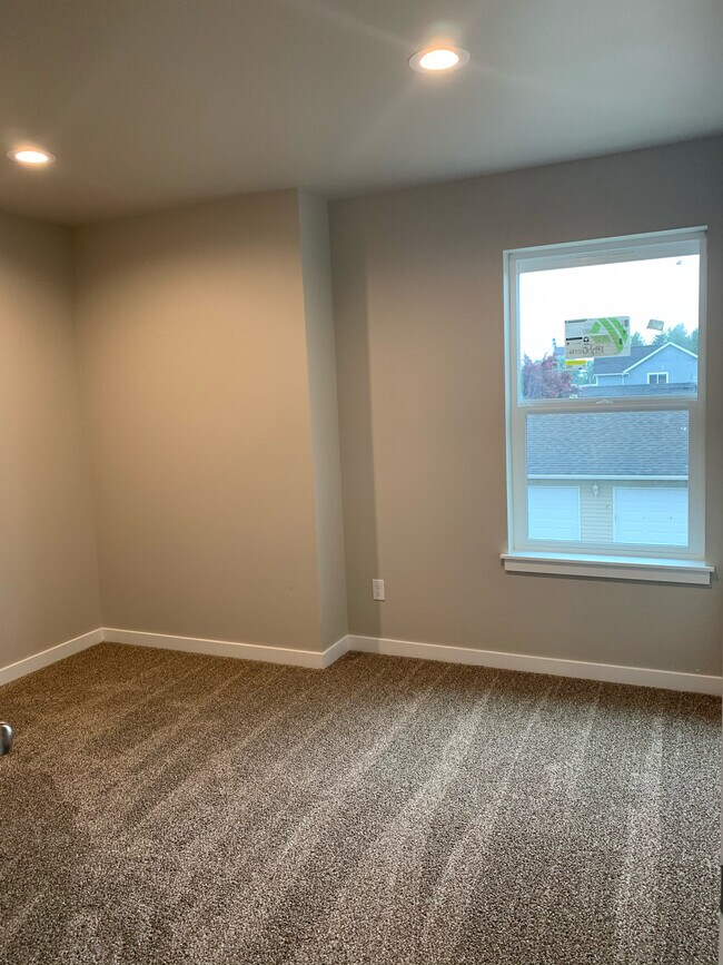 Building Photo - 1205 Boon St