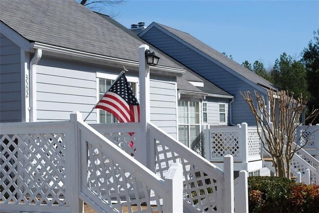 Building Photo - 3502 Tradewinds Dr