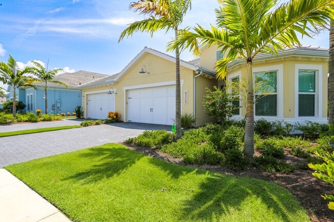 Building Photo - **ISLES OF COLLIER PRESERVE**BEAUTIFUL SEA...
