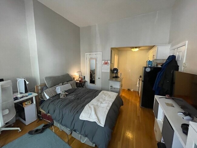 Foto del edificio - 544 Columbus Ave