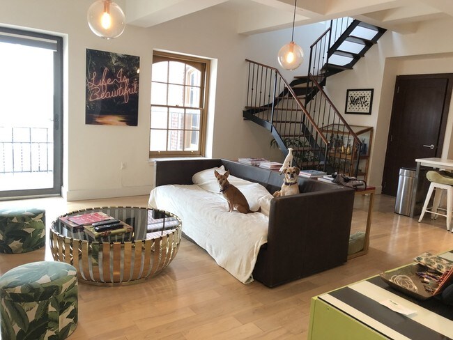 Building Photo - 31-01 Vernon Blvd