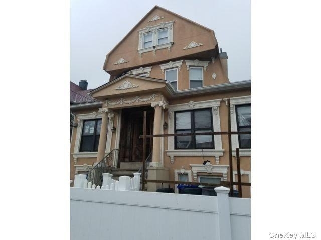 Building Photo - 188 Beach 91st