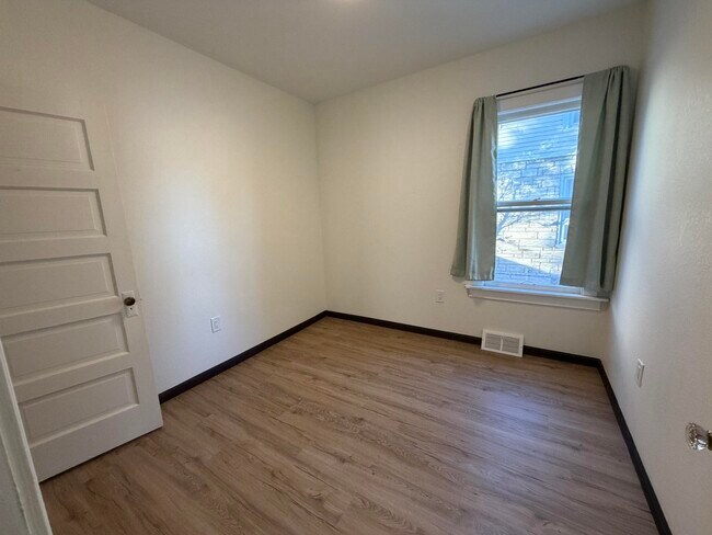 Foto del edificio - 6614 5th Ave