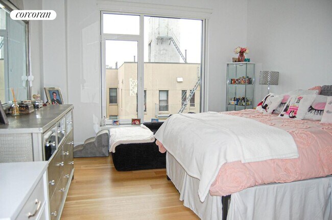 Foto del edificio - 133 Beach 116th St