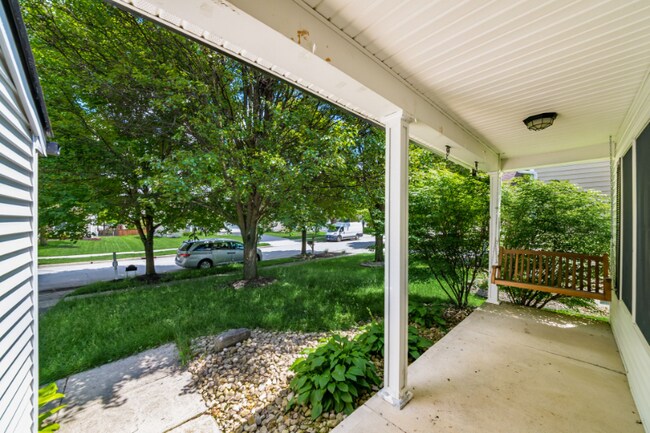 Foto del edificio - 8607 Clover Glade Dr