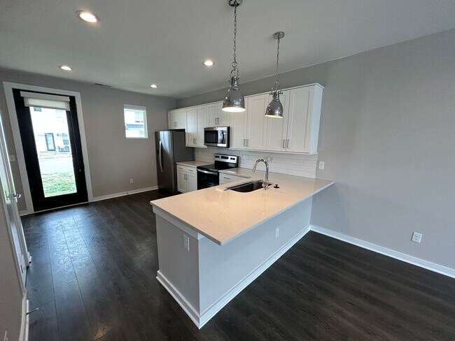Building Photo - 207 Jeffries Wy