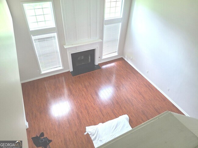Foto del edificio - 8955 Ruel Ln