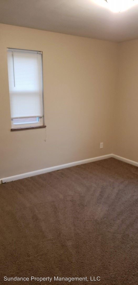 Building Photo - 3 br, 1 bath House - 5754 Pearton