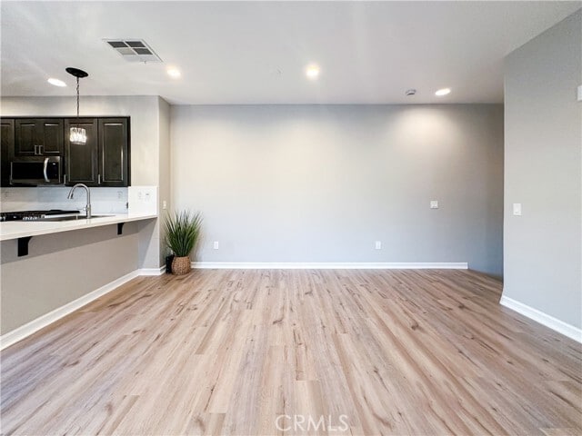 Building Photo - 1012 S Country Glen Way