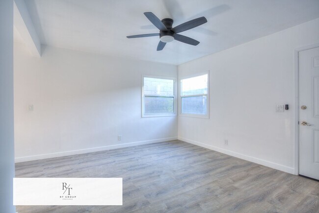 Foto del edificio - Adorable 1 Bed / 1 Bath Remodeled Home in ...