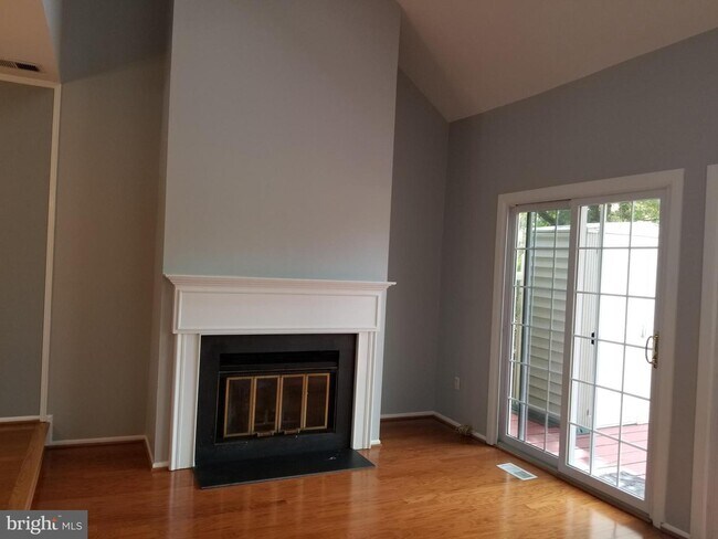 Foto del edificio - 7 Williamson Ct