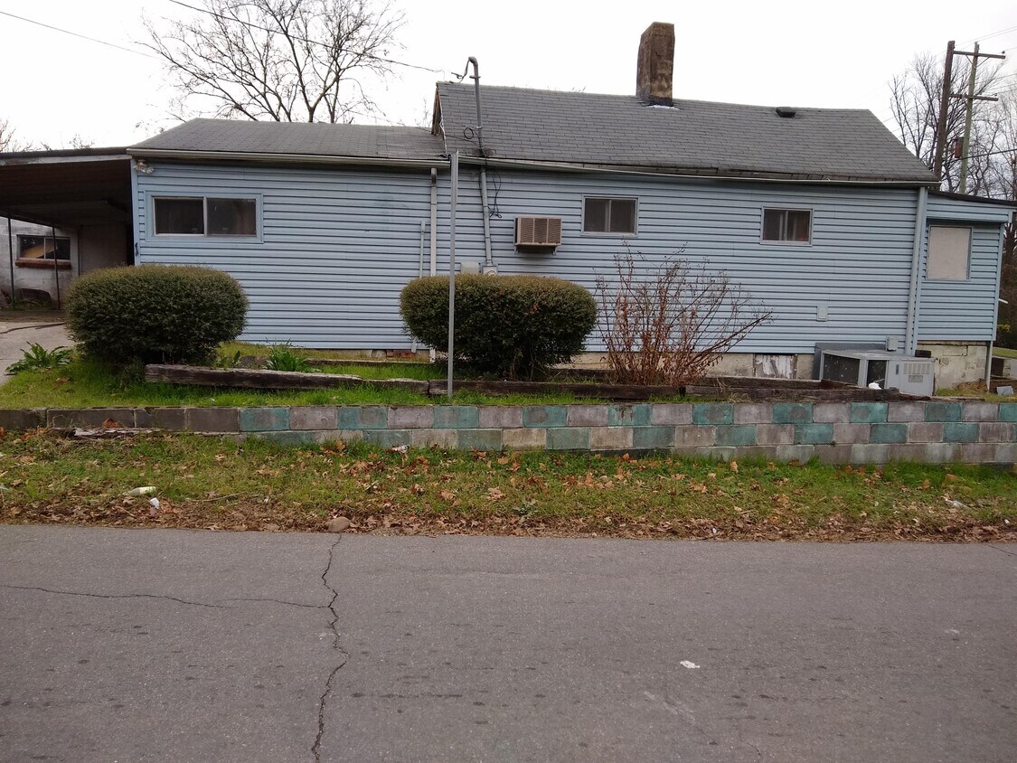 Foto principal - 2312 Wilson St