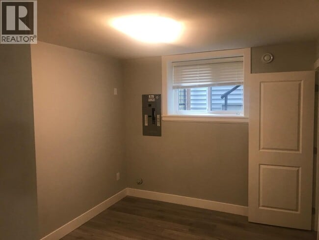 Building Photo - 13XX Hames Cres