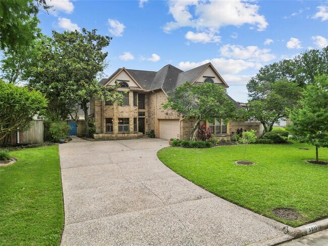 Building Photo - 3011 Sea Pines Pl
