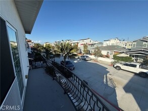 Building Photo - 307 Anade Ave