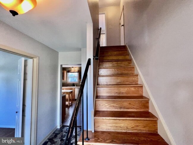 Foto del edificio - 918 Rockwell Rd