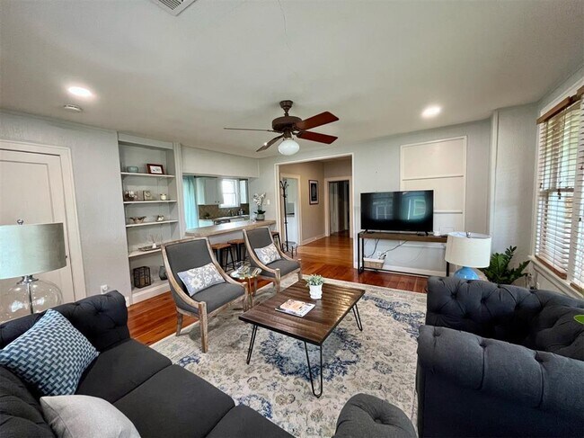 Foto del edificio - 1304 Juliet St