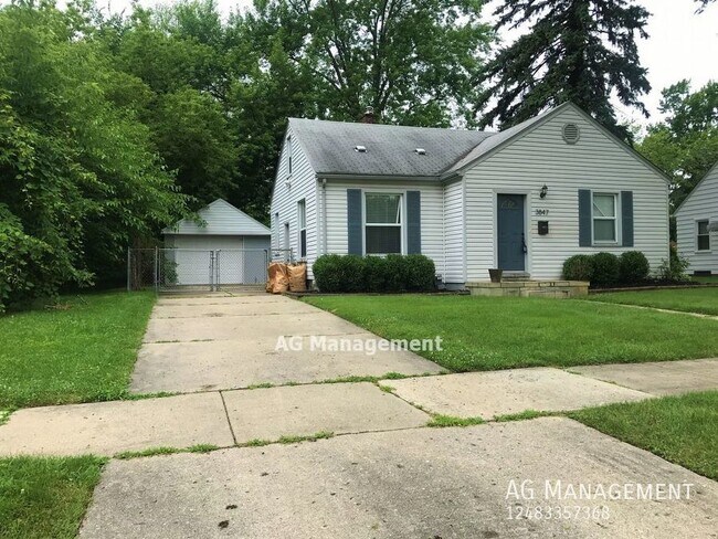 Building Photo - 3847 Robina Ave - Adorable Berkley 2Bed/1B...