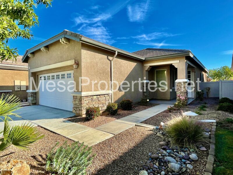 Foto principal - 10479 Bridge Haven Rd
