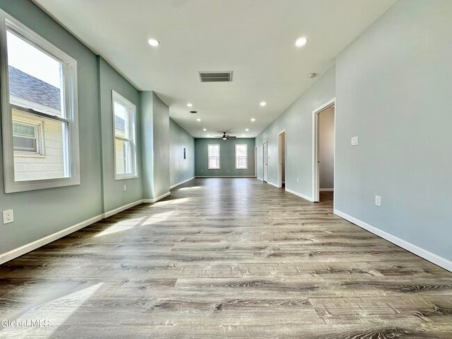 Foto del edificio - 37 High St