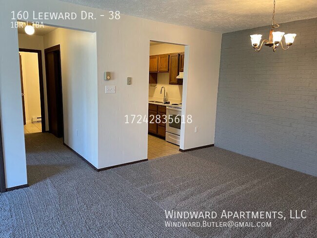 Foto del edificio - 160 Leeward Dr