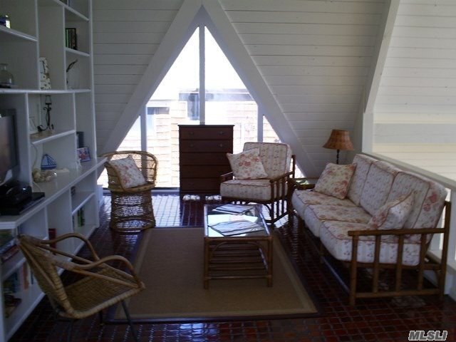 Foto del edificio - 719 Ocean Breeze Walk