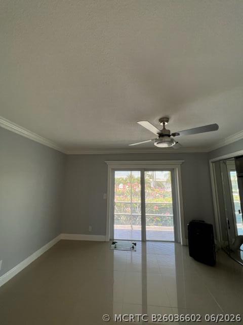 Building Photo - 211 Horizon W