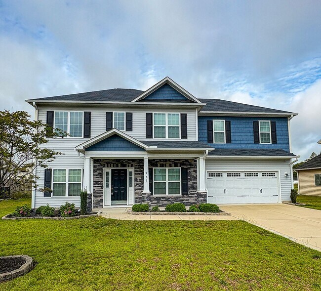 Foto del edificio - 4 Bedroom 3.5 Bathroom