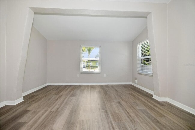 Building Photo - 9314 N Ashley St