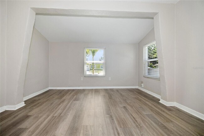 Foto del edificio - 9314 N Ashley St