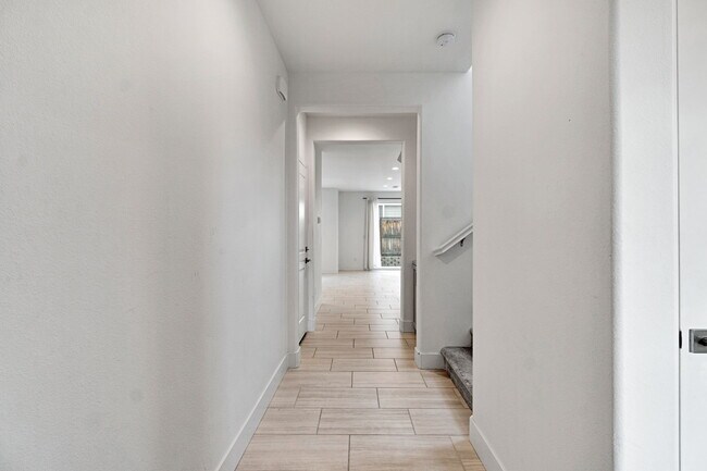 Foto del edificio - 863 Orchard Hills Rd