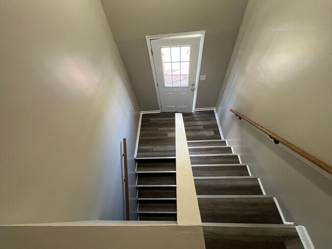 Foto del edificio - 3 bedroom 2 bath single family home