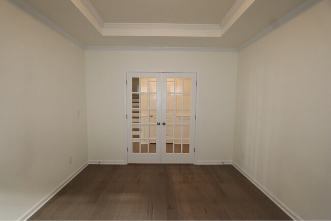 Foto del edificio - 1924 Carrollton Dr