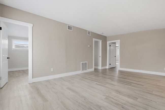 Photo - 10568 117 Dr N (Largo, FL) House