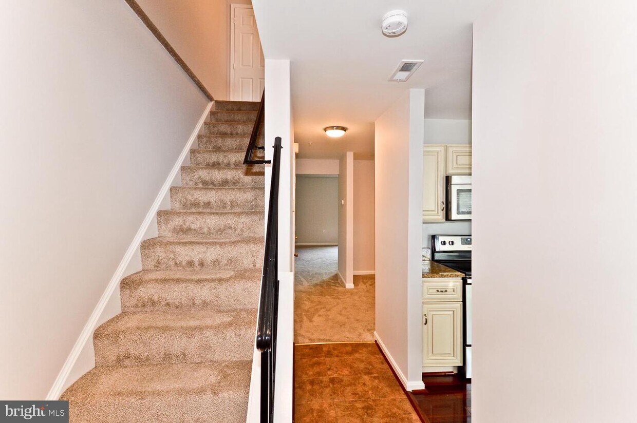 Foto principal - 4472 Blue Heron Way