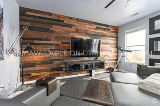 Building Photo - 11778 Zephyr Way