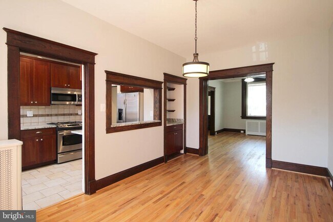Building Photo - 138 Randolph Pl NW