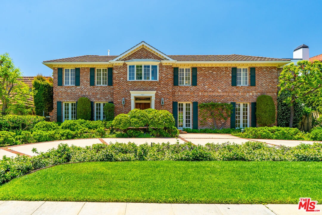 Foto principal - 721 N Linden Dr