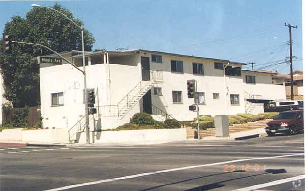 Primary Photo - 1500 W Beverly Blvd