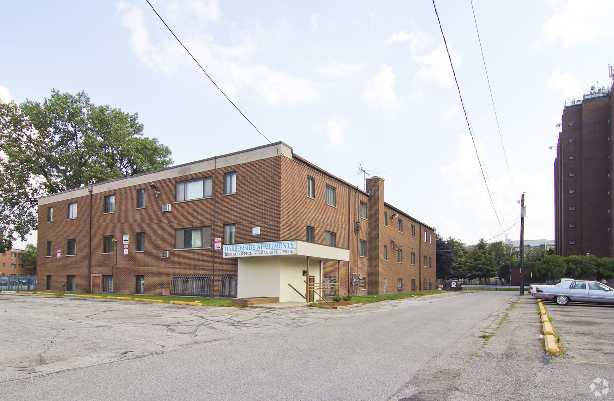 Building Photo - Harborside Apartments