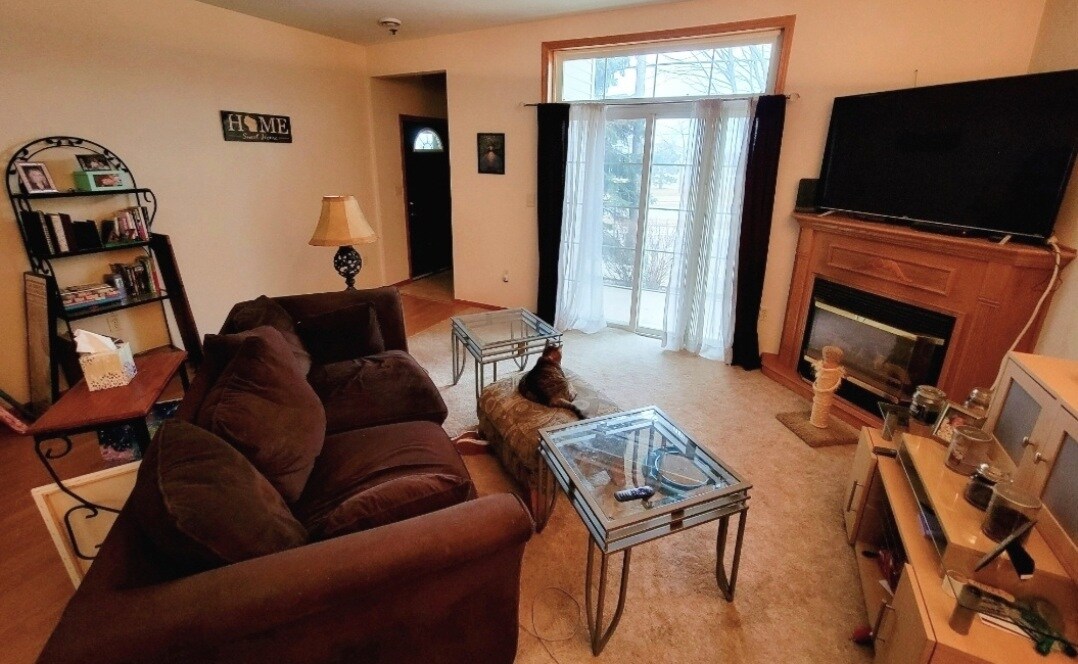Living room - 3360 E College Ave
