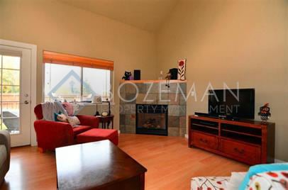 Building Photo - 2749 Hedgerow Ct