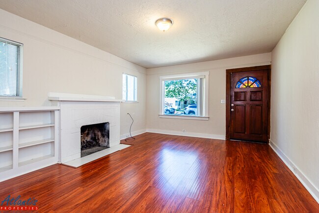 Building Photo - 1085 Morris Ct
