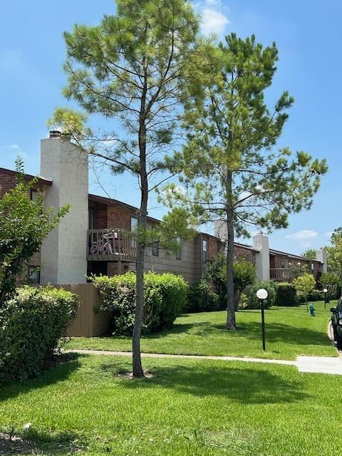 Foto del edificio - 9101 Country Creek St
