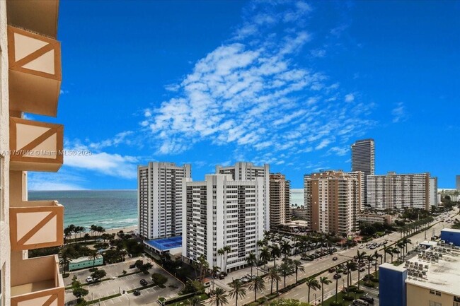 Building Photo - 1865 S Ocean Dr