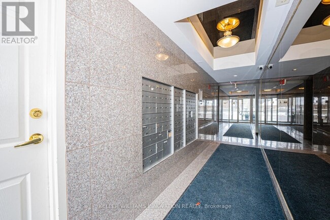 Building Photo - 274 Erb St. W