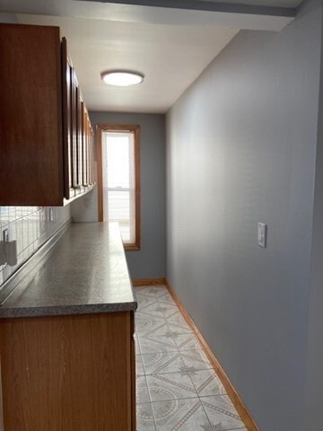 Building Photo - 28 Lake St