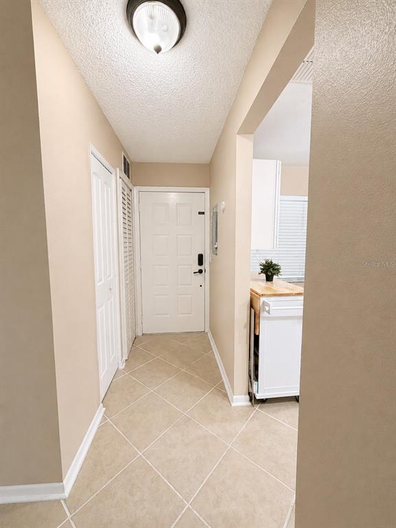 Foto del edificio - 1435 Millstream Ln