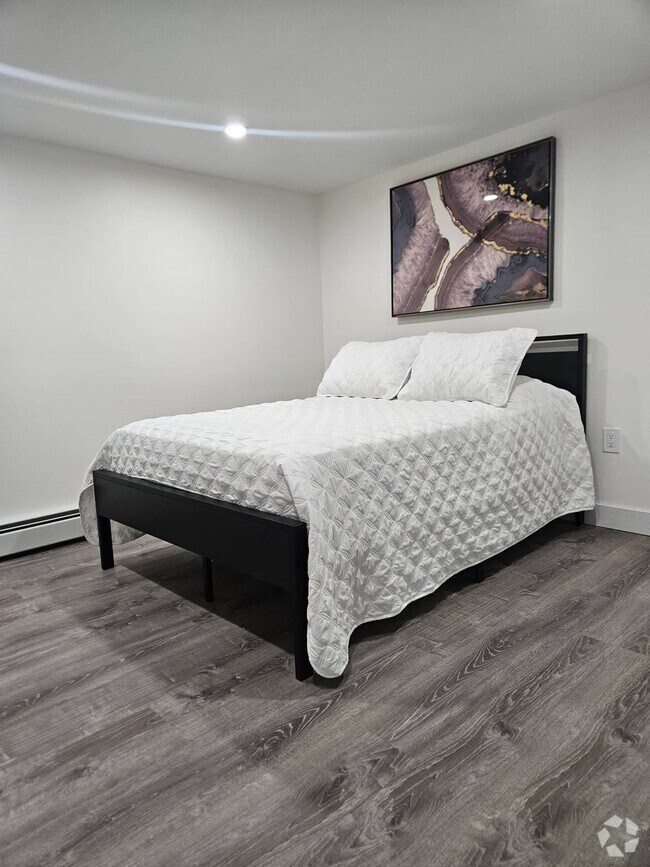 2 Bedroom Apartments under 1,800 in Cranston, RI 23 Rentals