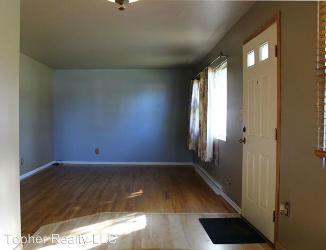 Building Photo - 3 br, 2 bath House - 221 Graham St